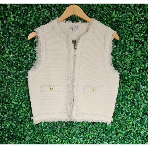 J.Crew Textured vest in fine bouclé - Picture 3 of 6